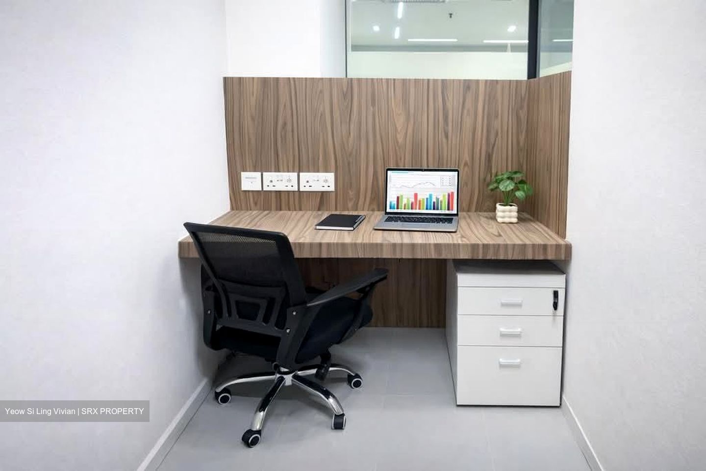 International Plaza (D2), Office #559166611